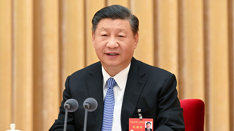 習(xí)近平在中央農(nóng)村工作會(huì)議上強(qiáng)調(diào) 錨定建設(shè)農(nóng)業(yè)強(qiáng)國目標(biāo) 切實(shí)抓好農(nóng)業(yè)農(nóng)村工作