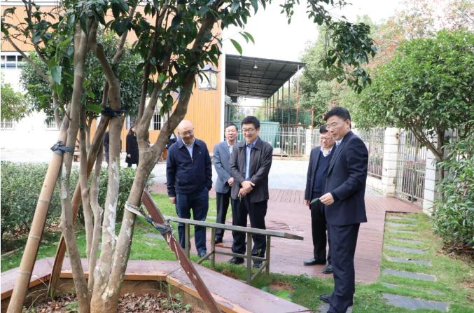 省供銷合作總社黨組書記、理事會主任劉湘凌調(diào)研我司